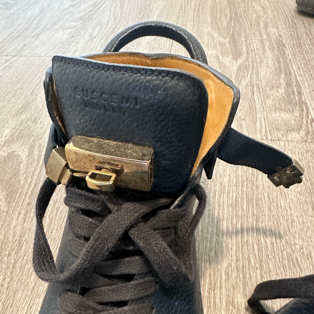 Buscemi - Picture 2 of 4